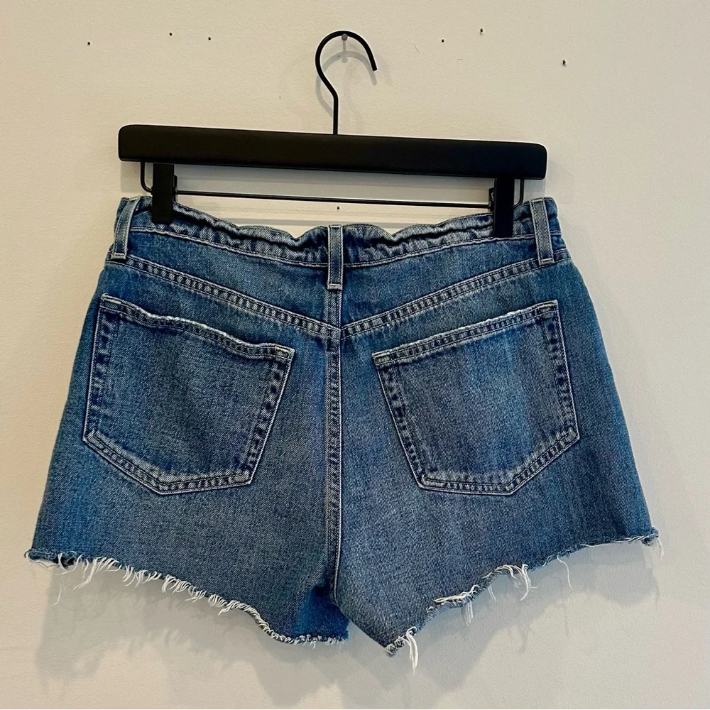 L'AGENCE Beck High Rise Distressed Santee Blue Jean Shorts Size 28